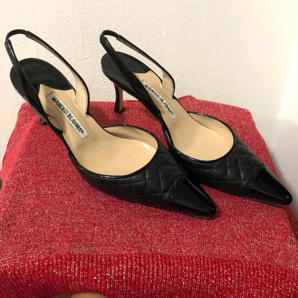 Authentic Manolo Blahnik quilted leather slingback heels. - Picture 7 of 17